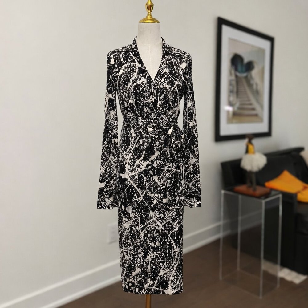 Diane von Furstenberg Vintage Silk Wrap Dress Black & White US 6